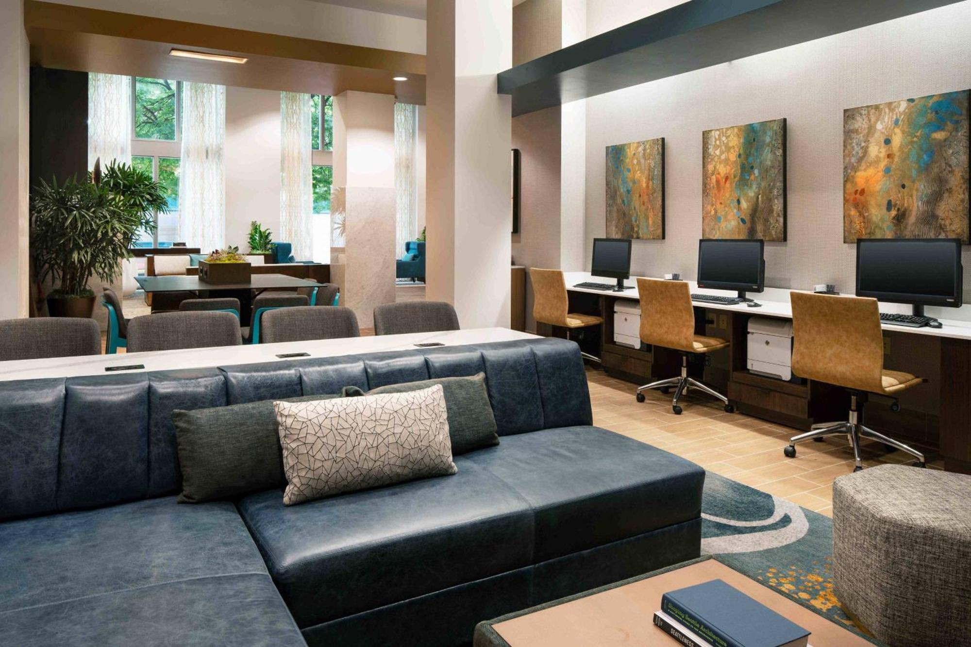 คอร์ตยาร์ด ซีแอตเทิล ดาวน์ทาวน์/ไพโอเนียร์ สแควร์ Hotel ภายนอก รูปภาพ