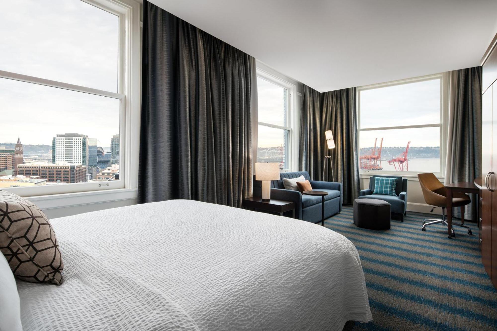 คอร์ตยาร์ด ซีแอตเทิล ดาวน์ทาวน์/ไพโอเนียร์ สแควร์ Hotel ภายนอก รูปภาพ