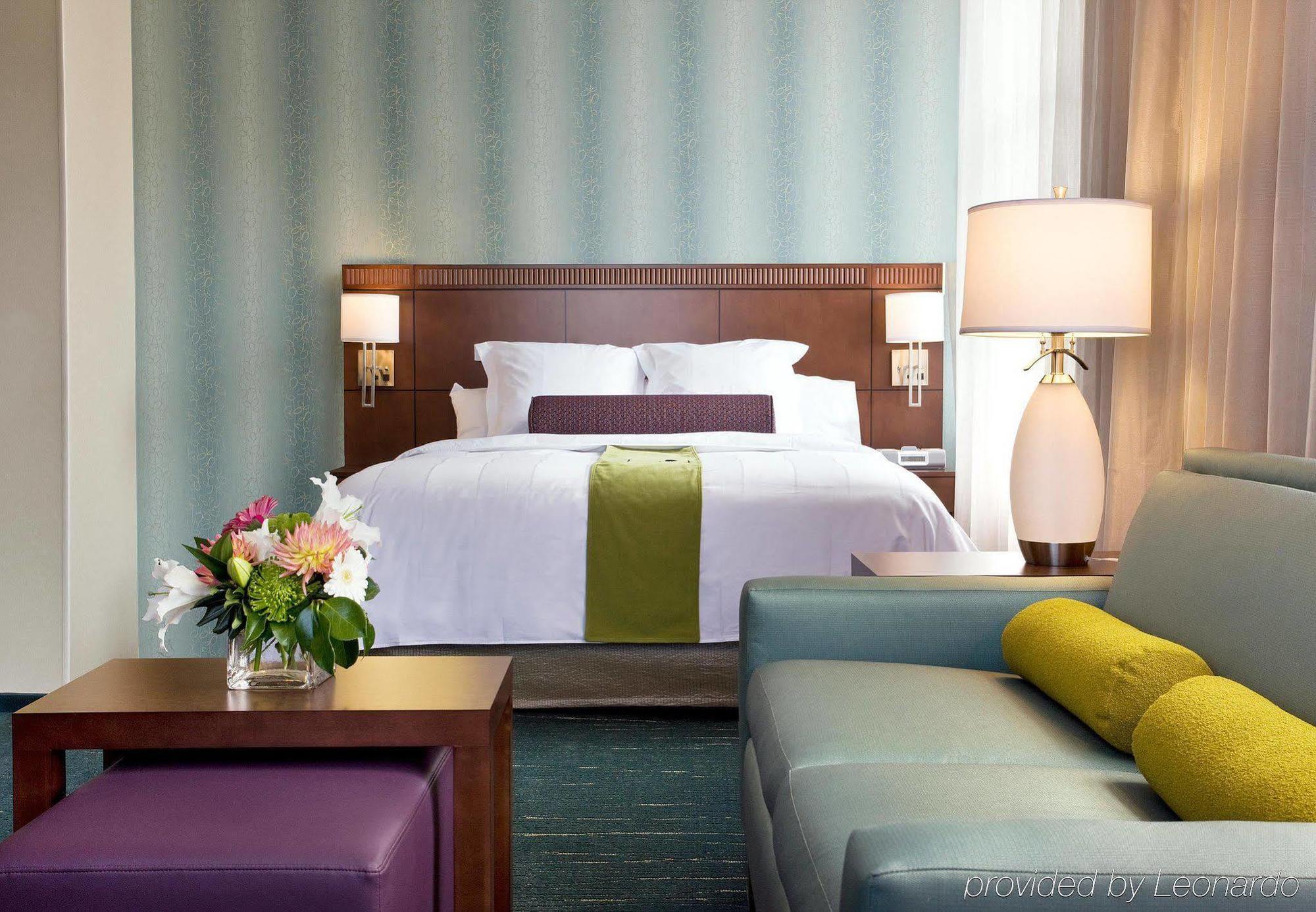 คอร์ตยาร์ด ซีแอตเทิล ดาวน์ทาวน์/ไพโอเนียร์ สแควร์ Hotel ภายนอก รูปภาพ