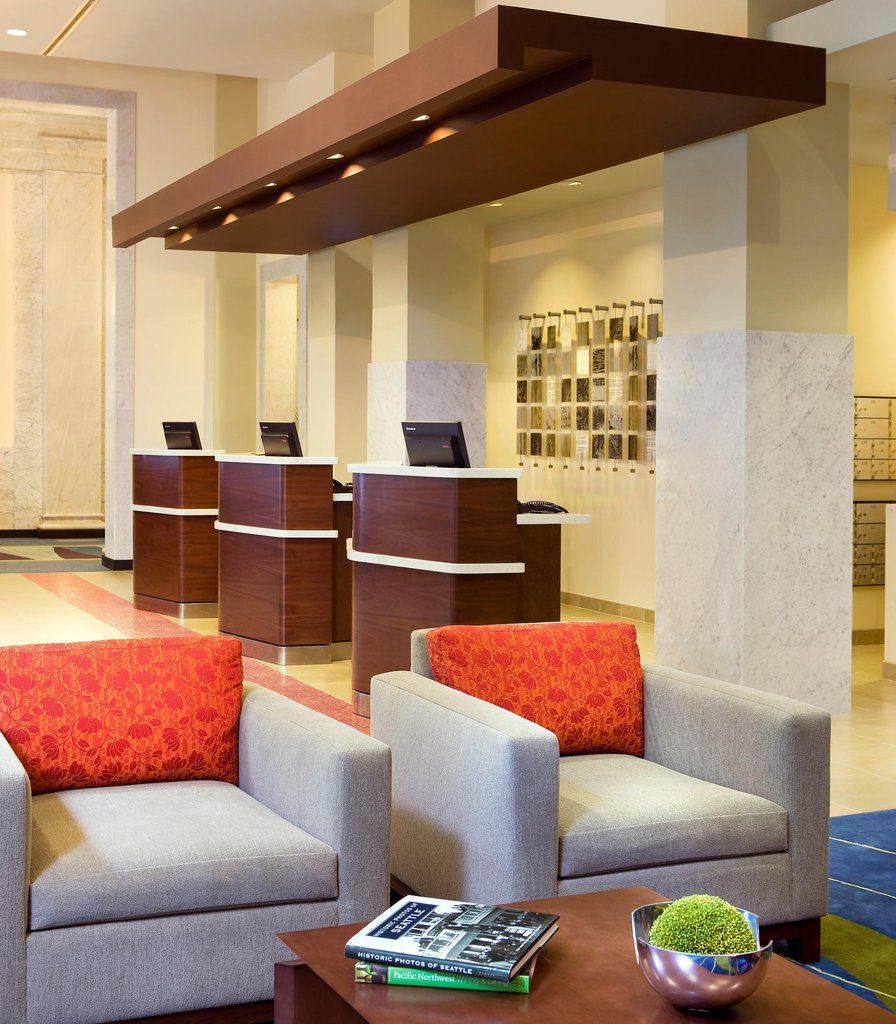 คอร์ตยาร์ด ซีแอตเทิล ดาวน์ทาวน์/ไพโอเนียร์ สแควร์ Hotel ภายนอก รูปภาพ